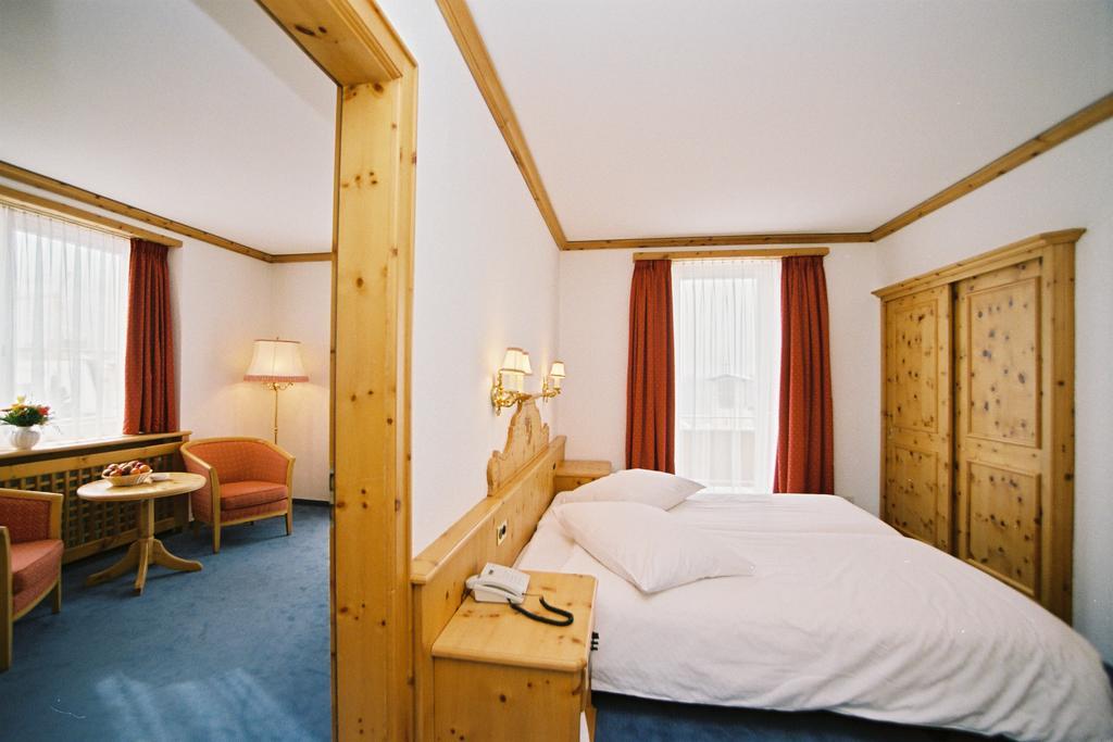 Hotel Schweizerhof Pontresina Rom bilde